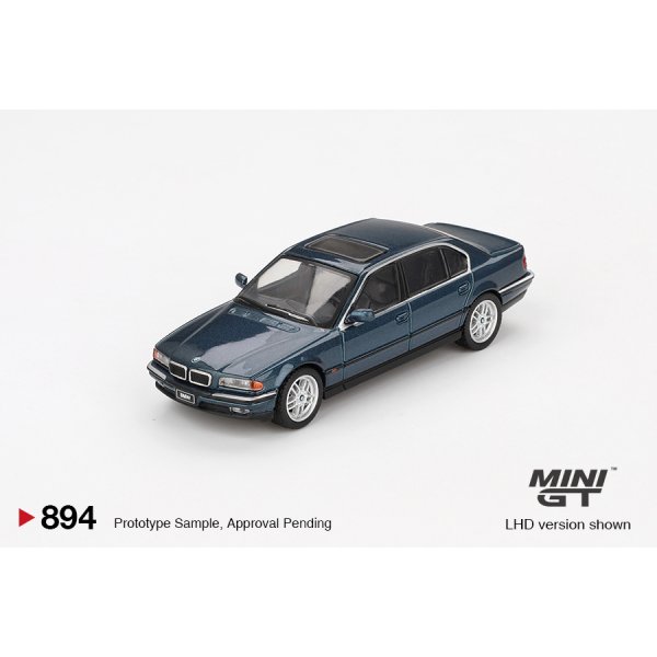 画像2: MINI GT 1/64 BMW 750IL Sorrento Blue Metallic (LHD)