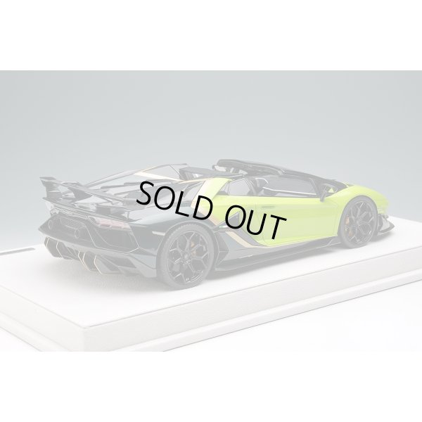 画像4: EIDOLON 1/18 Lamborghini Aventador SVJ Roadster 2020 Ad Personam 2-tone paint Verde Scandal / Verde Hydra Limited 70 pcs.