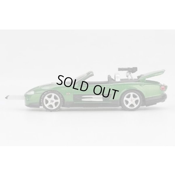 画像4: MINI GT 1/64 Jaguar XKR "Die Another Day" (2003) Japanese Package