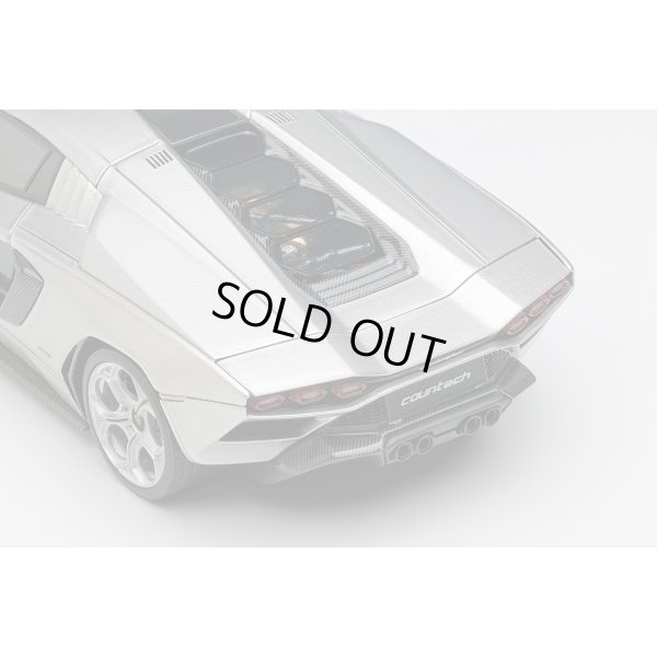 画像7: EIDOLON COLLECTION 1/43 Lamborghini Countach LPI 800-4 2022 Argento Luna Limited 80 pcs.