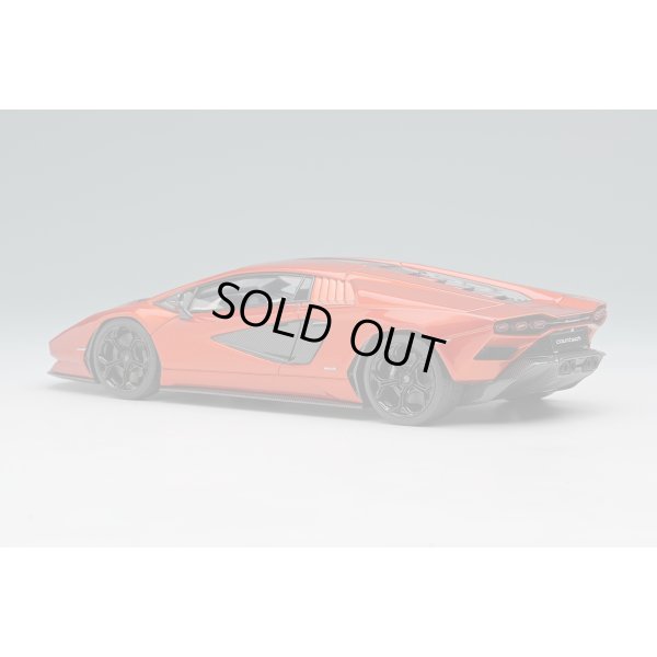 画像3: EIDOLON COLLECTION 1/43 Lamborghini Countach LPI 800-4 2022 Arancio Bluchert Limited 60 pcs.