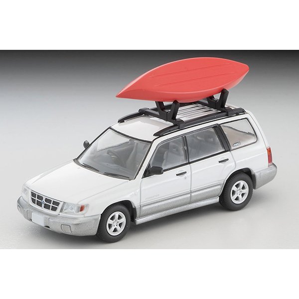 画像8: TOMYTEC 1/64 Limited Vintage NEO Subaru Forester Custom Version (White/Silver) with Kayak and Figure