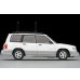 画像5: TOMYTEC 1/64 Limited Vintage NEO Subaru Forester Custom Version (White/Silver) with Kayak and Figure (5)