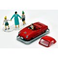 TOMYTEC 1/64 Limited Vintage こどもの国×TLV Datsun Baby Restored Car (Red) with Figure