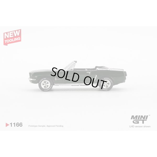 画像3: MINI GT 1/64 Ford Mustang Convertible 1964 Highlight Green (LHD)