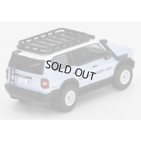 画像3: GCD 1/64 Toyota Land Cruiser Prado 250 - (LHD) - Light Blue