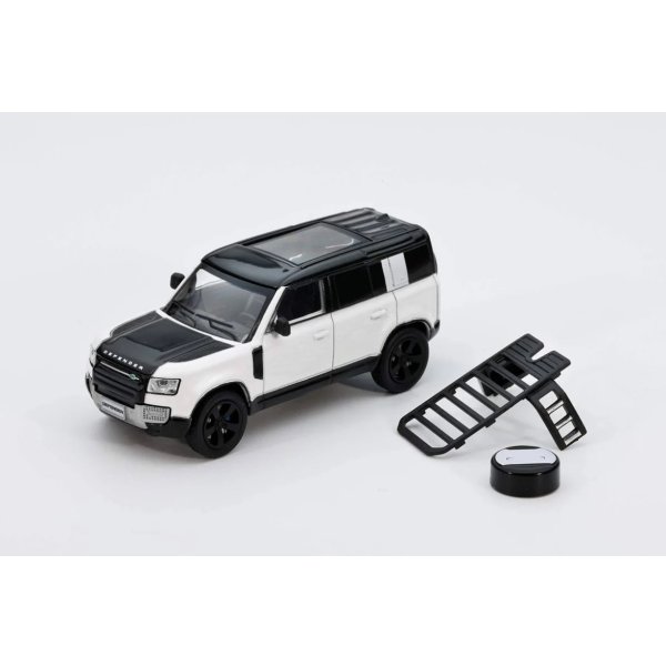 画像1: Gaincorp Products x enchery 1/64 Land Rover Defender 110 (White) -LHD-