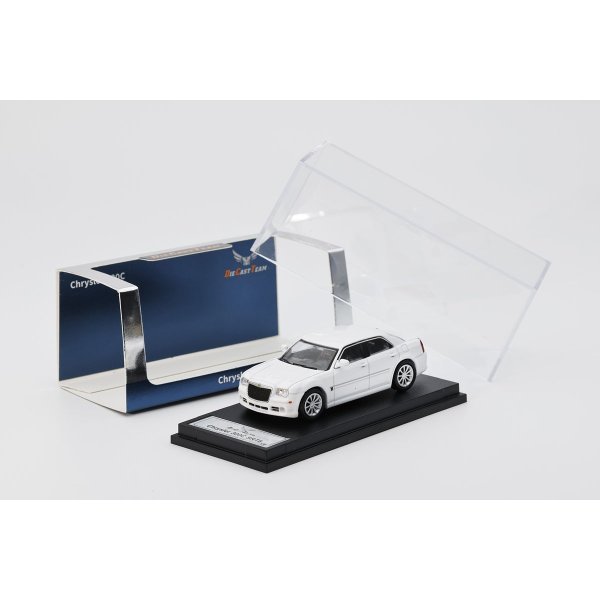 画像3: Die Cast Team 1/64 Chrysler 300C (LHD) White