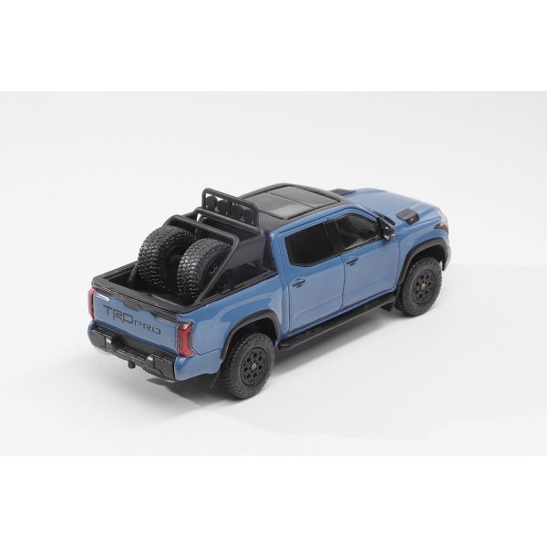 画像2: GCD 1/64 Toyota Tundra TRD PRO - (LHD) Blue