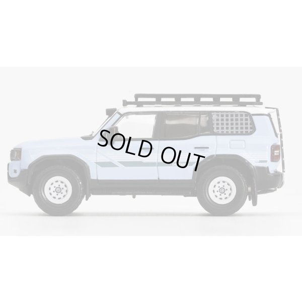 画像4: GCD 1/64 Toyota Land Cruiser Prado 250 - (LHD) - Light Blue