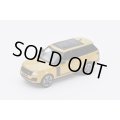 Gaincorp Products x enchery 1/64 Land Rover Range Rover (Yellow) -LHD-