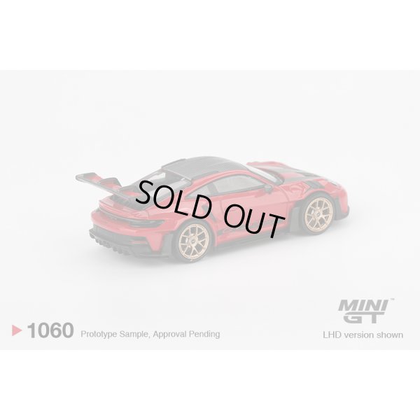 画像2: MINI GT 1/64 Porsche 911 (992) GT3 RS Weissach Package Guards Red (LHD)