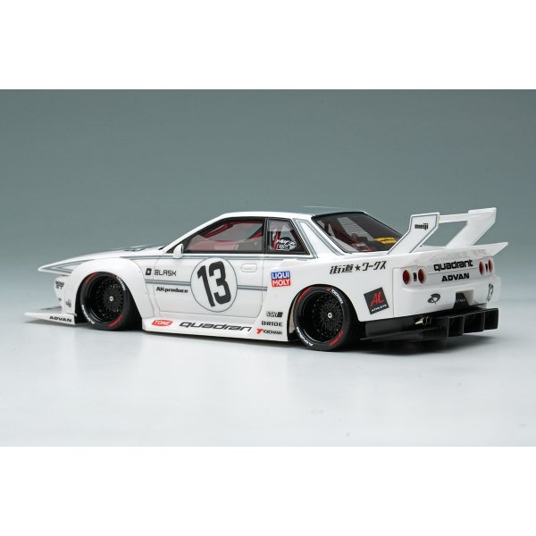 画像3: EIDOLON 1/43 LB-KAIDO WORKS NISSAN SKYLINE (R32) Tokyo Auto Salon 2025 White / Gray Stripe Limited 200 pcs.