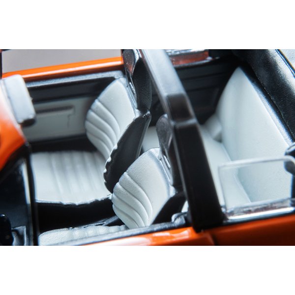 画像9: TOMYTEC 1/64 Limited Vintage NEO Honda City Cabriolet (Orange) 1984