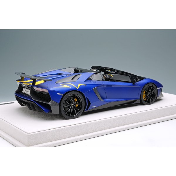 画像4: EIDOLON 1/18 Lamborghini Aventador LP750-4 SV Roadster 2015 Matte Candy Blue / Yellow Stripe Limited 50 pcs.