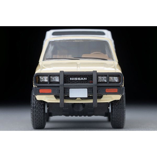 画像6: TOMYTEC 1/64 "Kaiyodo (海洋堂)" x "Tomica Limited Vintage" Diorama Collection 64 #Car Snap 32a Safari 4 (with Nissan Truck 4x4 King Cab)