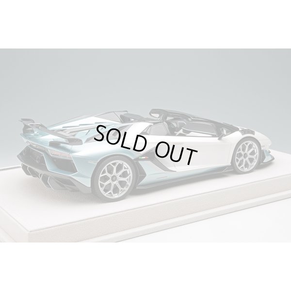 画像4: EIDOLON 1/18 Lamborghini Aventador SVJ Roadster 2020 Ad Personam 2-tone paint Pearl White / Azzurro Tetis Limited 50 pcs.