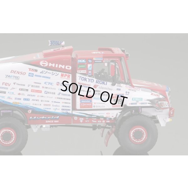 画像13: Platz 1/43 Hino 600 Series Hybrid – 2023 Dakar Rally