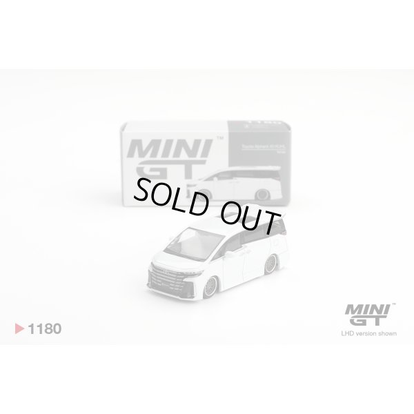 画像1: MINI GT 1/64 Toyota Vellfire 40 KUHL White (LHD)