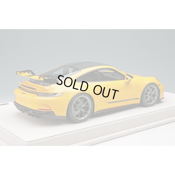 画像4: EIDOLON 1/18 Porsche 911 (992) GT3 2021 Speed Yellow (Carbon Roof) Limited 70 pcs.
