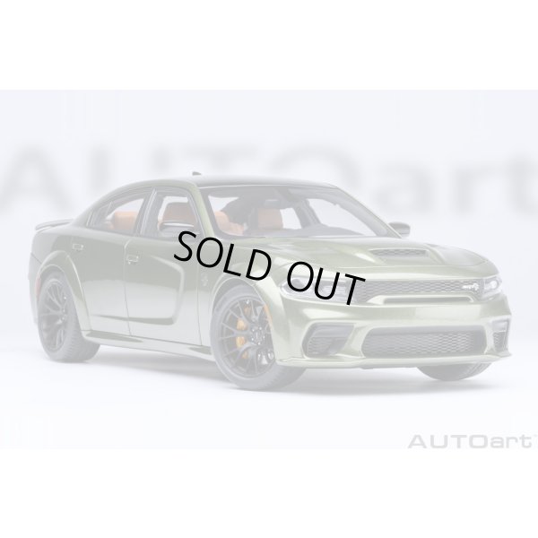 画像17: AUTOart 1/18 Dodge Charger SRT Hellcat Redeye Jailbreak (Metallic Green / Black)