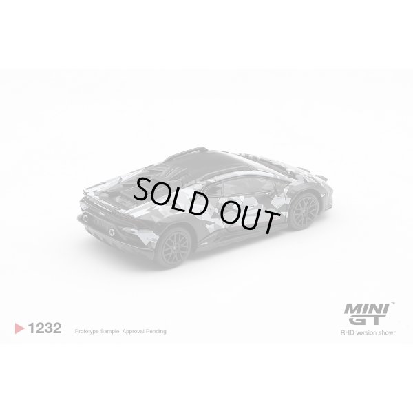 画像3: MINI GT 1/64 Lamborghini Huracán Sterrato All-Terrain Set (LHD)
