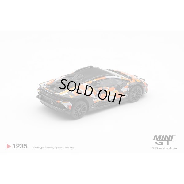 画像12: MINI GT 1/64 Lamborghini Huracán Sterrato All-Terrain Set (LHD)