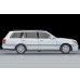 画像4: TOMYTEC 1/64 Limited Vintage NEO Toyota Crown Estate Royal Saloon (White/Silver) 2000 (4)