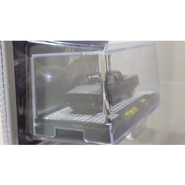 画像3: M2 Machines 1/64 1985 Toyota Truck Custom Matte Gray