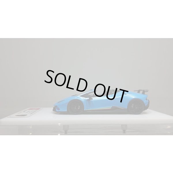 画像2: EIDOLON 1/43 Lamborghini Huracn Performante Spyder 2018 Azzurro Pearl Limited 25 pcs. (2)