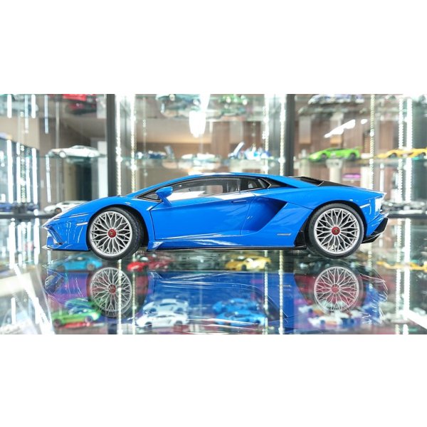 画像2: Autoart 1/18 Lamborghini Aventador S Pearl Blue (2)