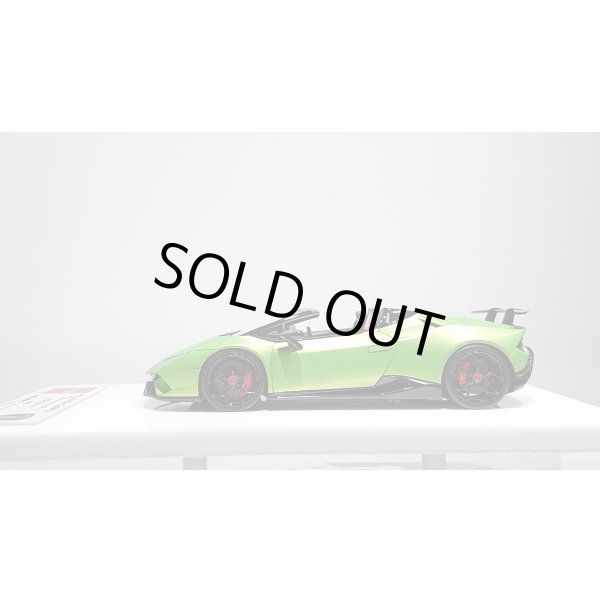 画像2: EIDOLON 1/43 Lamborghini Huracan Performante Spyder 2018 Mat Verde Giallo Limited 20pcs. (2)