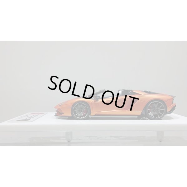 画像2: EIODOLON 1/43 Lamborghini Aventador S Roadster 2017 Arancio Pearl Limited 20Pcs. (2)