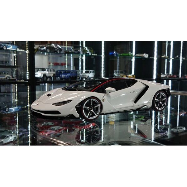 画像1: Autoart 1/18 Lamborghini Centenario BIANCO ISIS/SOLID WHITE (1)