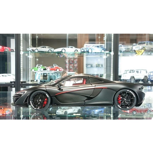 画像2: Autoart 1/18 MCLAREN P1 Matt Black (2)