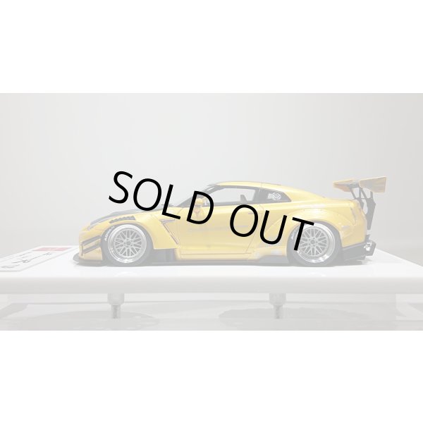 画像2: EIDOLON 1/43 LB WORKS GT-R Type 2 2017 Grande Giallo Pearl Limited 35pcs. (2)