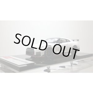 画像: EIDOLON 1/43 NISSAN GT-R NISMO 2020 Brilliant White Pearl