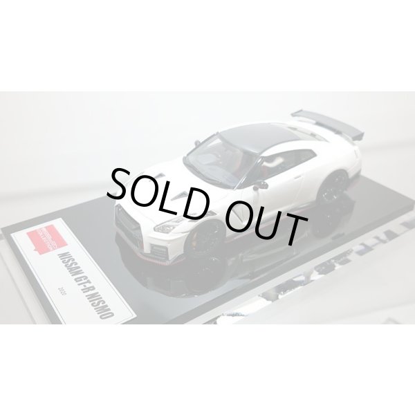 画像4: EIDOLON 1/43 NISSAN GT-R NISMO 2020 Brilliant White Pearl (4)