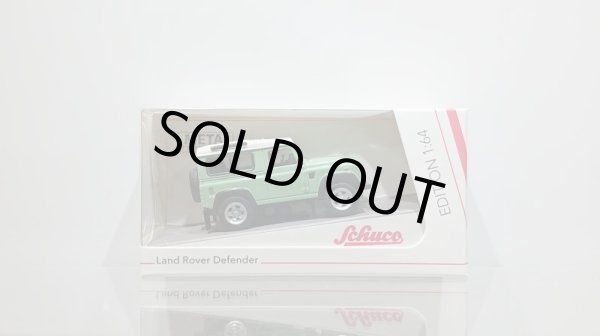 画像1: Schuco 1/64 Land Rover Defender Green (1)