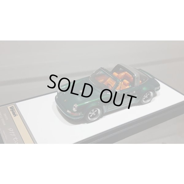 画像4: VISION 1/43 Singer 911(964) Targa Metallic Dark Green Limited 50pcs. (4)