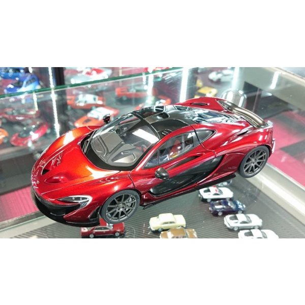 画像4: Autoart 1/18 McLaren P1 Volcano Red (4)
