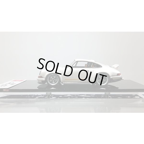 画像2: EIDOLON 1/43 Singer DLS 2018 Pearl White (2)