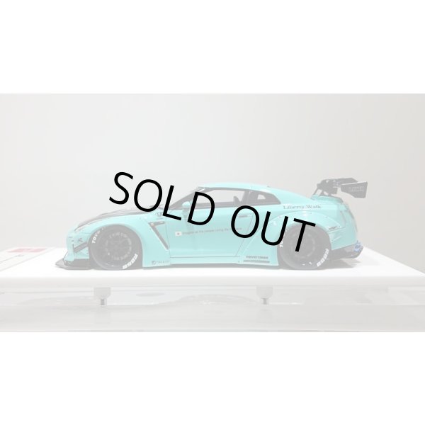 画像2: EIDOLON 1/43 LB WORKS GT-R Type 1.5 2017 Mint Green Limited 60pcs. (2)