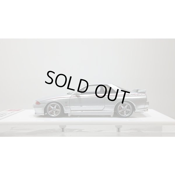 画像2: EIDOLON 1/43 NISSAN SKYLINE GT-R(BNR32) NISMO S-tune Spark Silver Metallic (Wheel color Silver) (2)
