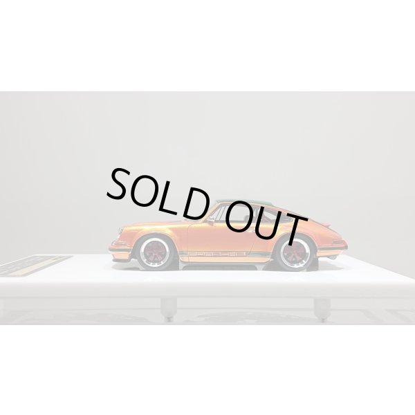 画像2: VISION 1/43 Singer 911 Coupe with Fog lamp Arancio Pearl Limited 35 pcs. (2)
