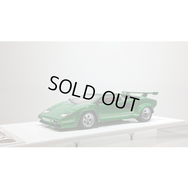 画像1: EIDOLON 1/43 Lamborghini Countach LP400S 1980 with Rear wing Metallic Green (1)