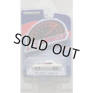 画像: GREEN LiGHT 1/64 GL Muscle Series 23 '69 Chevrolet Camaro Z/28 - Dover White with Black Stripes & Red Interior