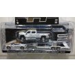画像2: ACME 1/64 '18 Chevrolet 3500 Dually with '18 Chevrolet Camaro SS with HD Trailer - Hurst Performance (2)