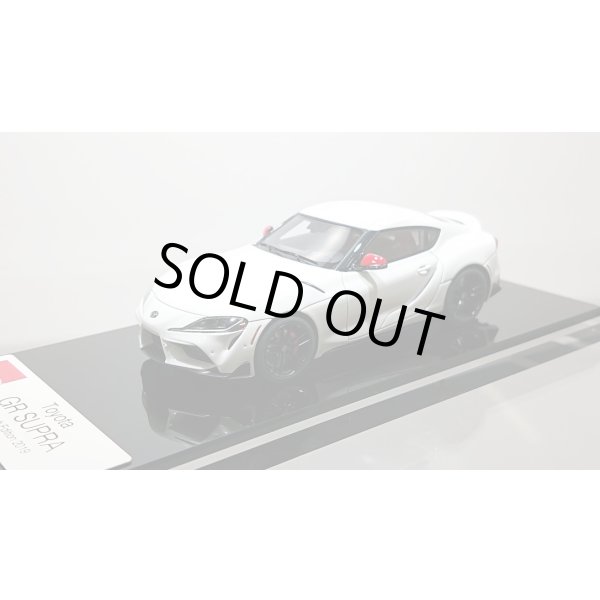 画像4: EIDOLON 1/43 TOYOTA GR SUPRA (US) Launch Edition 2019 Absolute Zero White (Red Interior) Limited 50 pcs. (4)