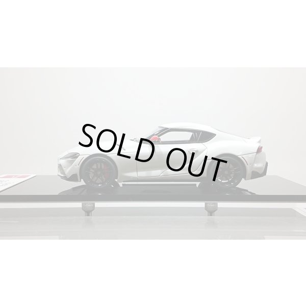 画像2: EIDOLON 1/43 TOYOTA GR SUPRA (US) Launch Edition 2019 Absolute Zero White (Red Interior) Limited 50 pcs. (2)